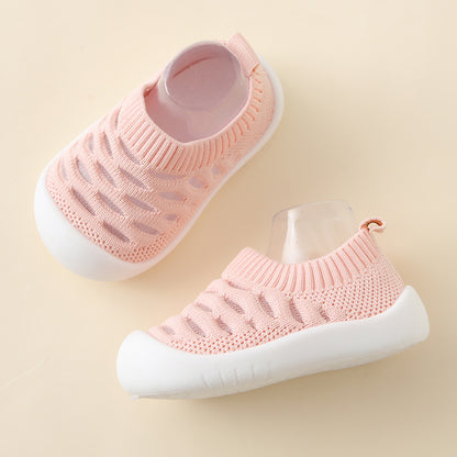 Atmungsaktive Baby- und Kinderschuhe für den Sommer
