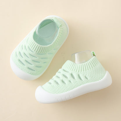 Atmungsaktive Baby- und Kinderschuhe für den Sommer
